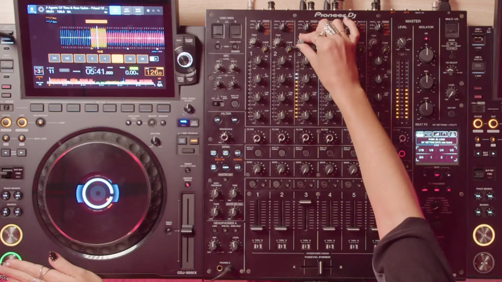 DJM-V10 & CDJ-3000X