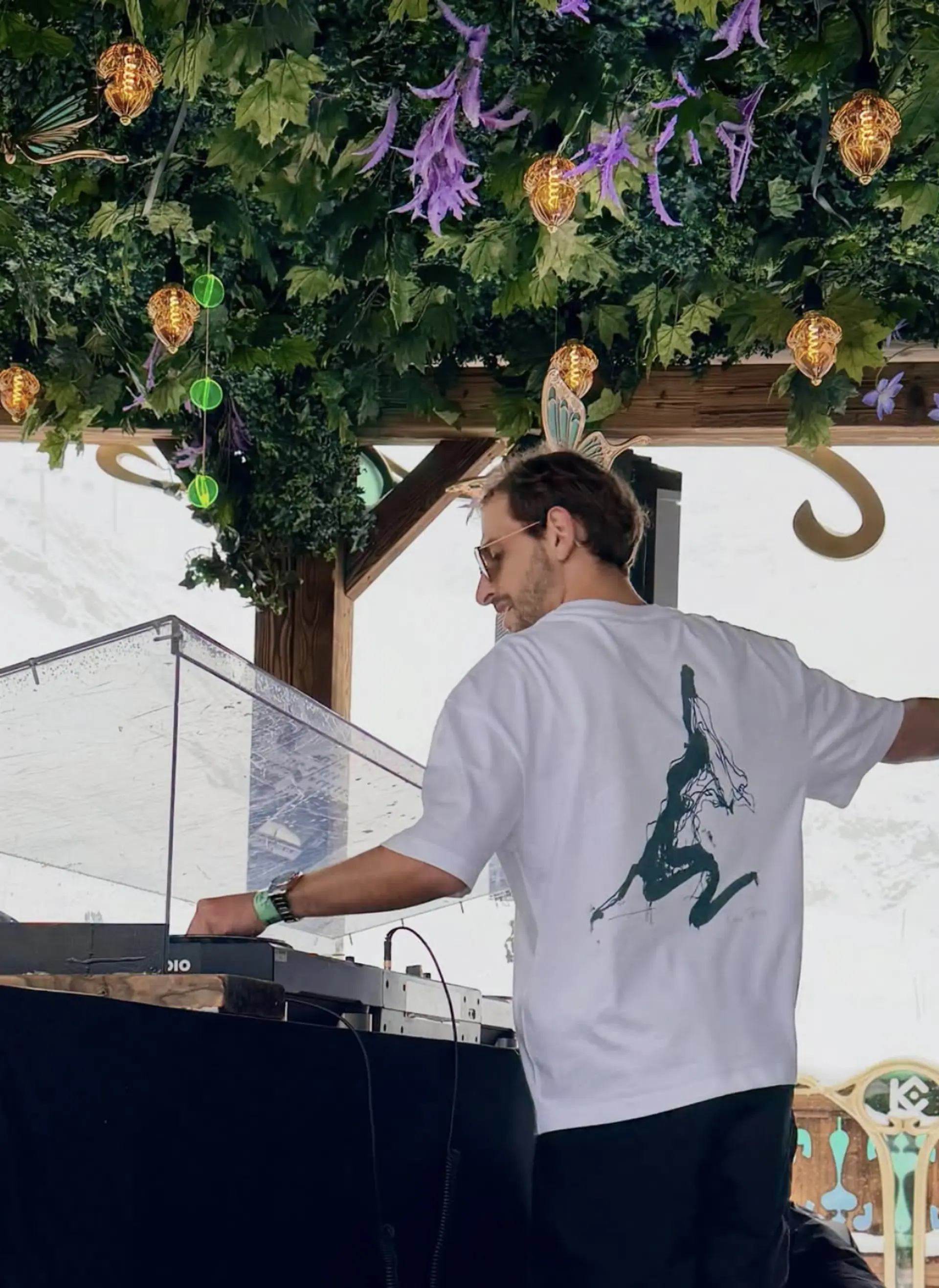 Robin Fraekl plays Tomorrowland Winter